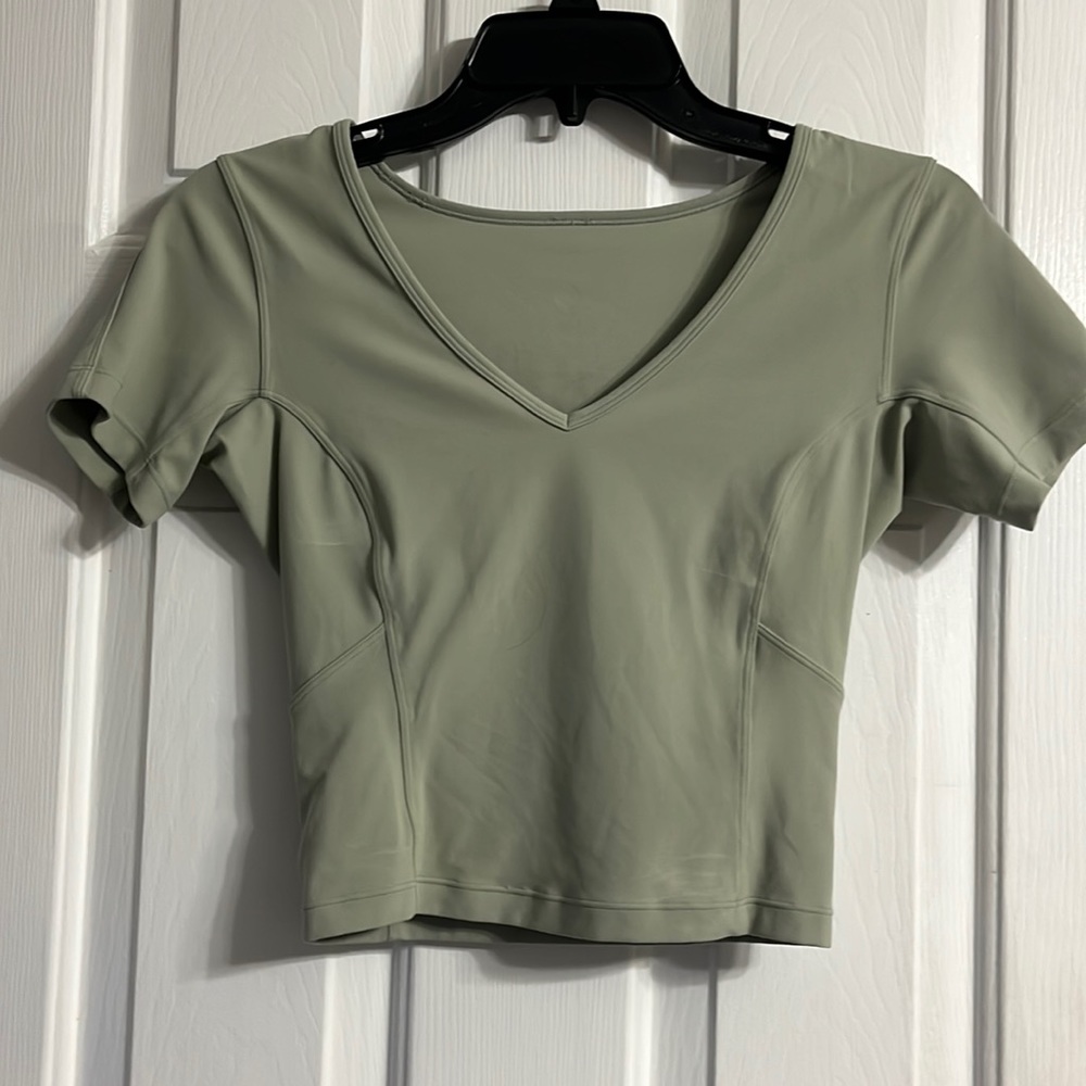 Lululemon align tee. Very good condition